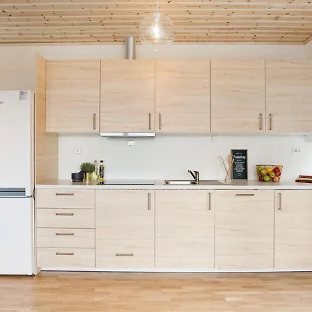 House With Fjord Views Hommersak *